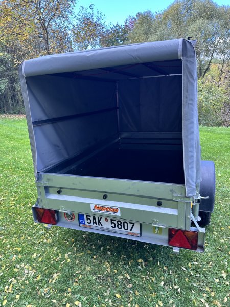 Přívěsný vozík NEPTUN Praktik N7-202